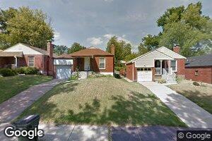 7429 Hillsdale Dr, Saint Louis, MO 63121