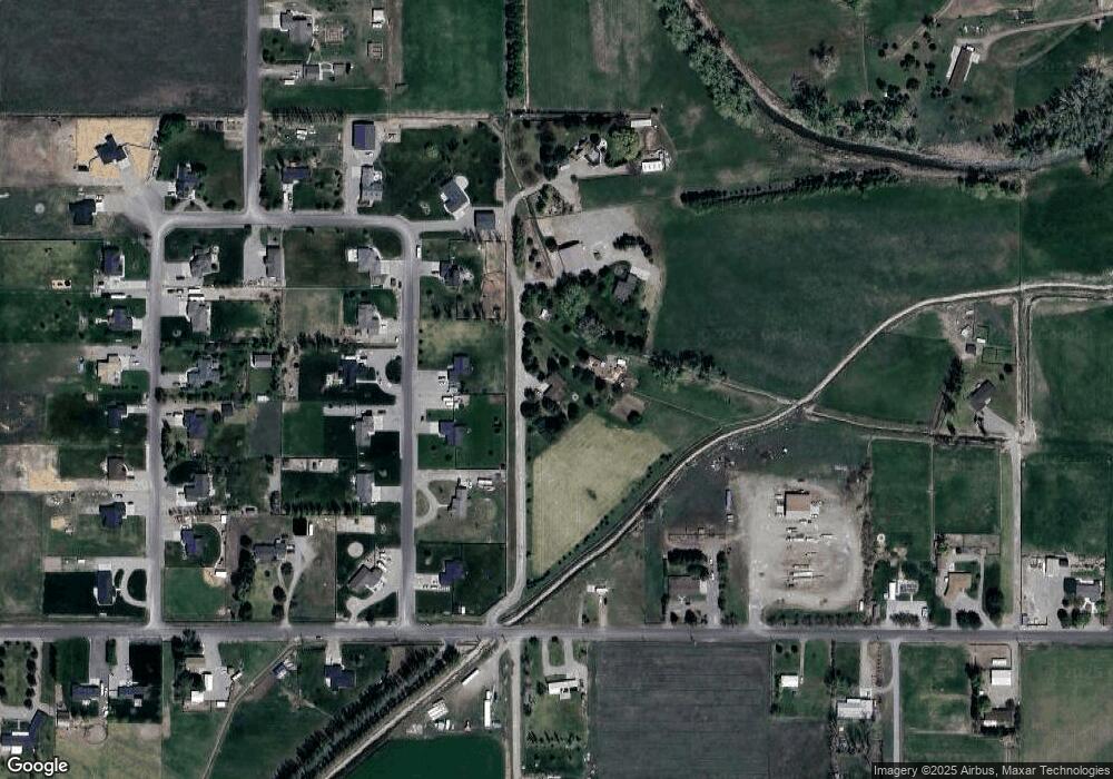 450 W 350 N, Blackfoot, ID 83221 - photo 1