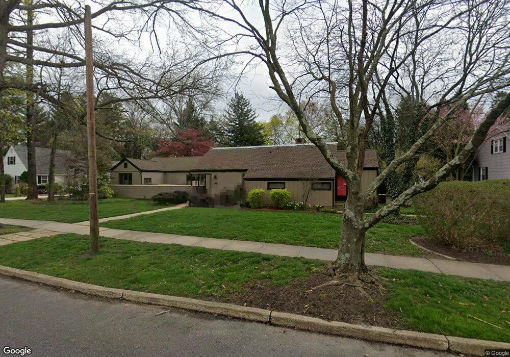 122 W Maple Ave, Moorestown, NJ 08057 - photo 1