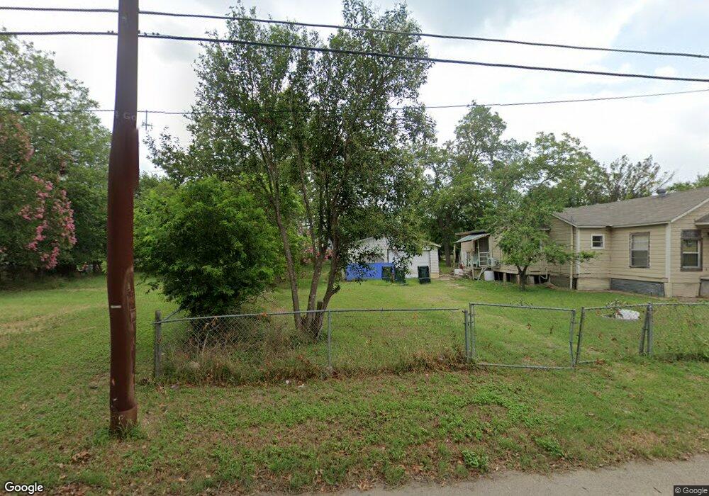 749 Gravel St, San Marcos, TX 78666 - photo 1