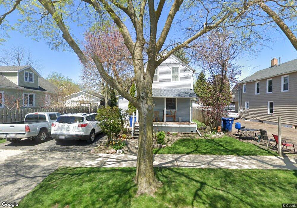 1510 Laurel Ave, Waukegan, IL 60085 - photo 1