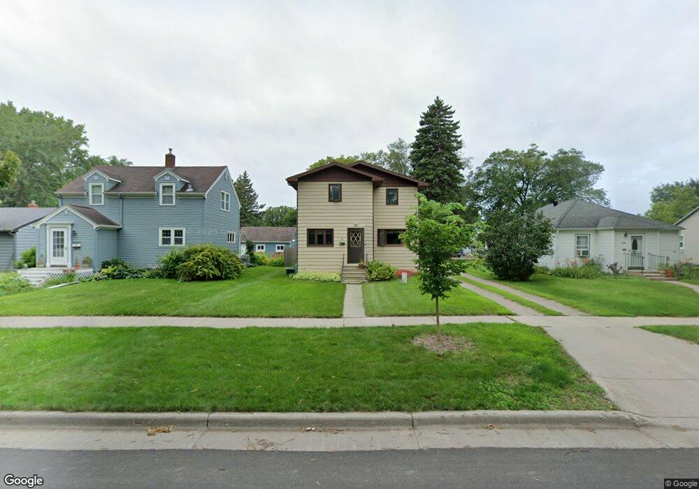 1522 12th St N, Fargo, ND 58102 - photo 1