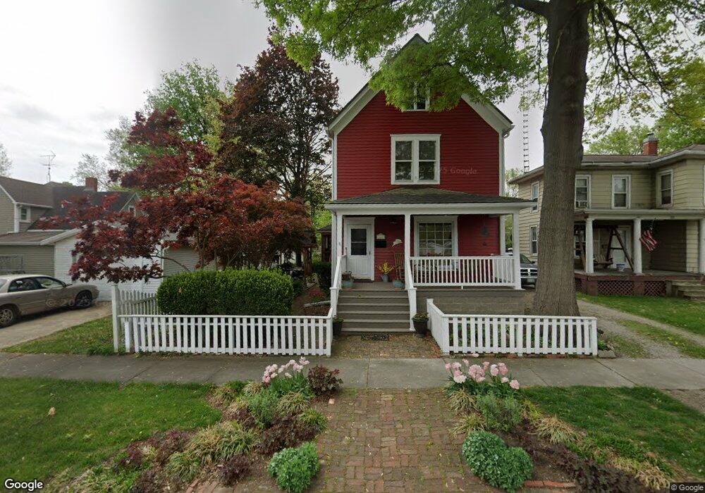 117 9th St, Lincoln, IL 62656 - photo 1