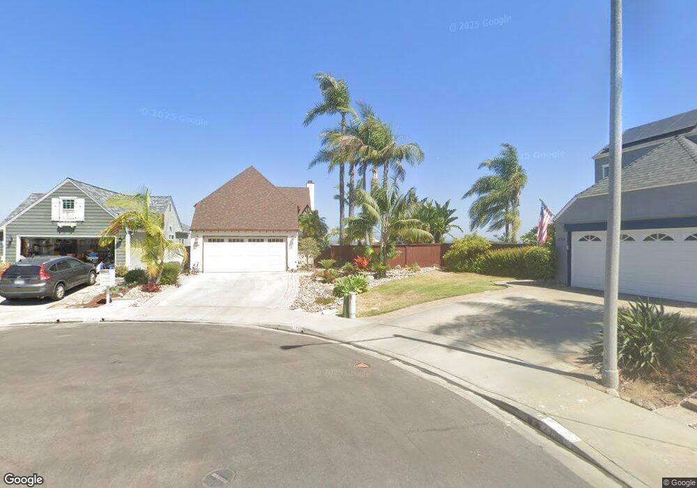 2746 Windsor Ct unit 3, Carlsbad, CA 92010 - photo 1