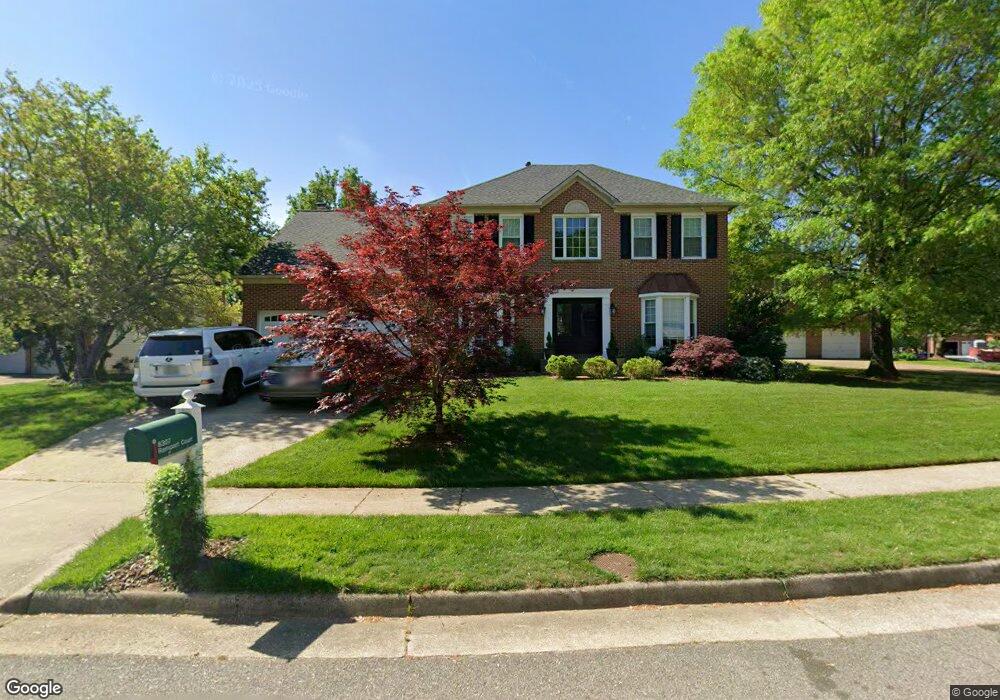 8307 Rampart Ct, Alexandria, VA 22308 - photo 1