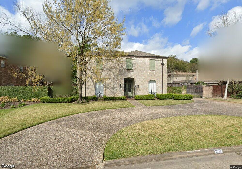 251 Tamerlaine Dr, Houston, TX 77024 - photo 1