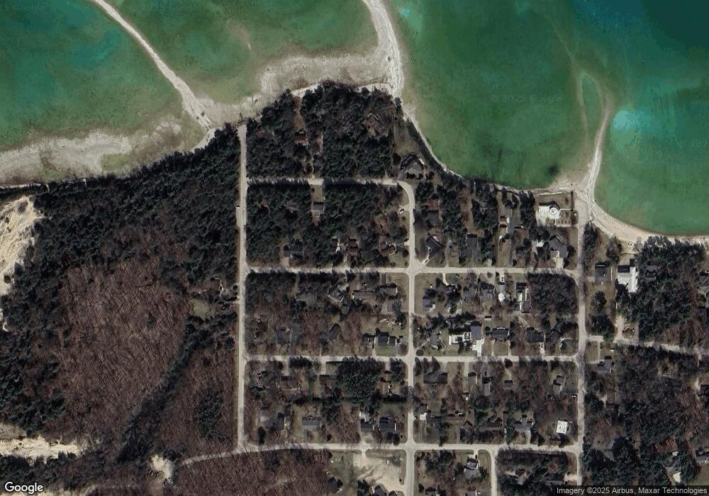 13163 Cedar St, Charlevoix, MI 49720 - photo 1