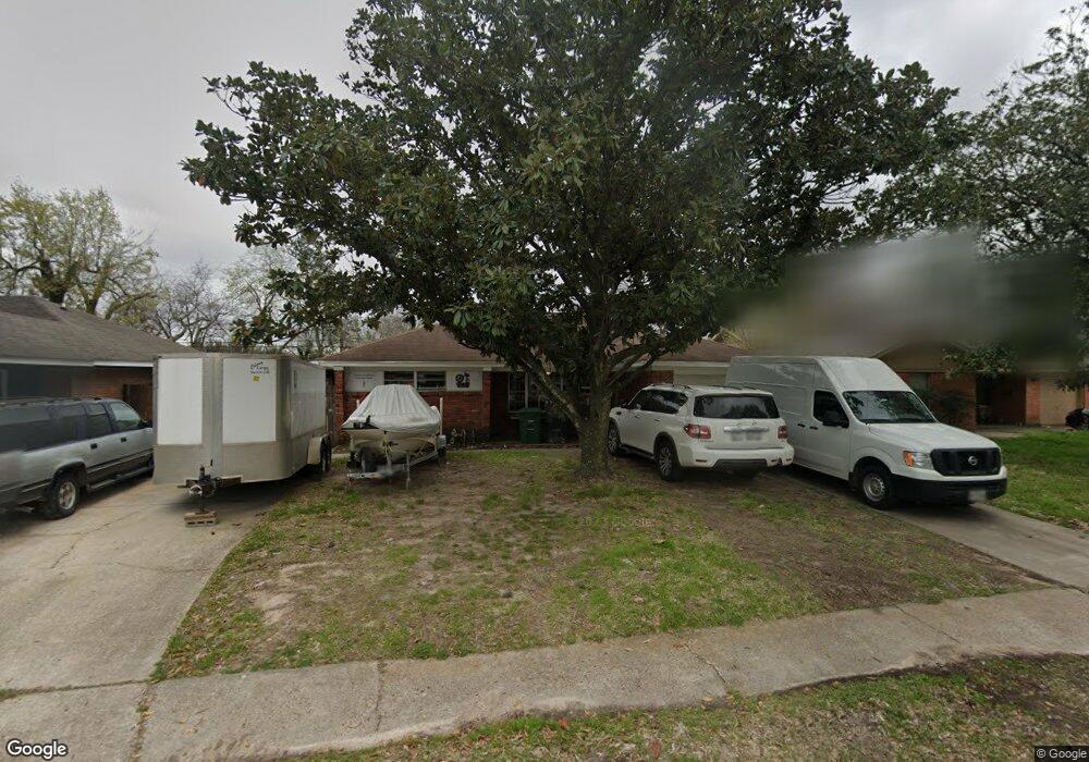 618 Glenburnie Dr, Houston, TX 77022 - photo 1