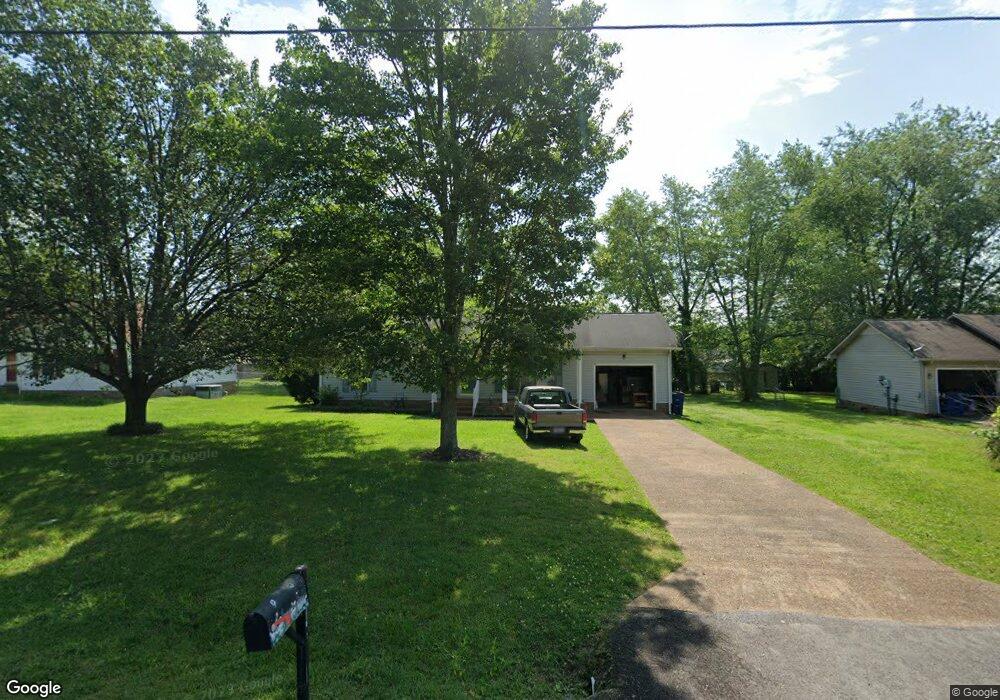 114 Lantern Ln, Shelbyville, TN 37160 - photo 1