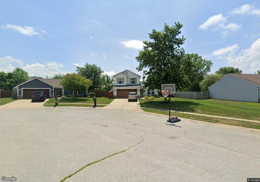 211 E Stonebraker Ct, Lafayette, IN 47909 - photo 1