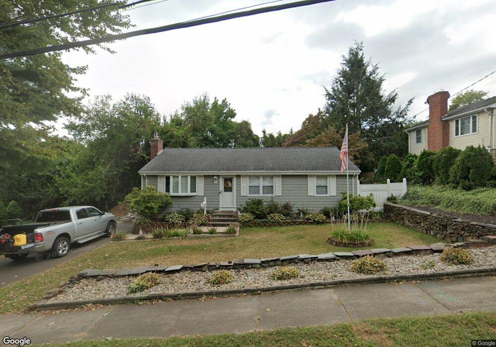 7 Calvin Rd, West Hartford, CT 06110 - photo 1