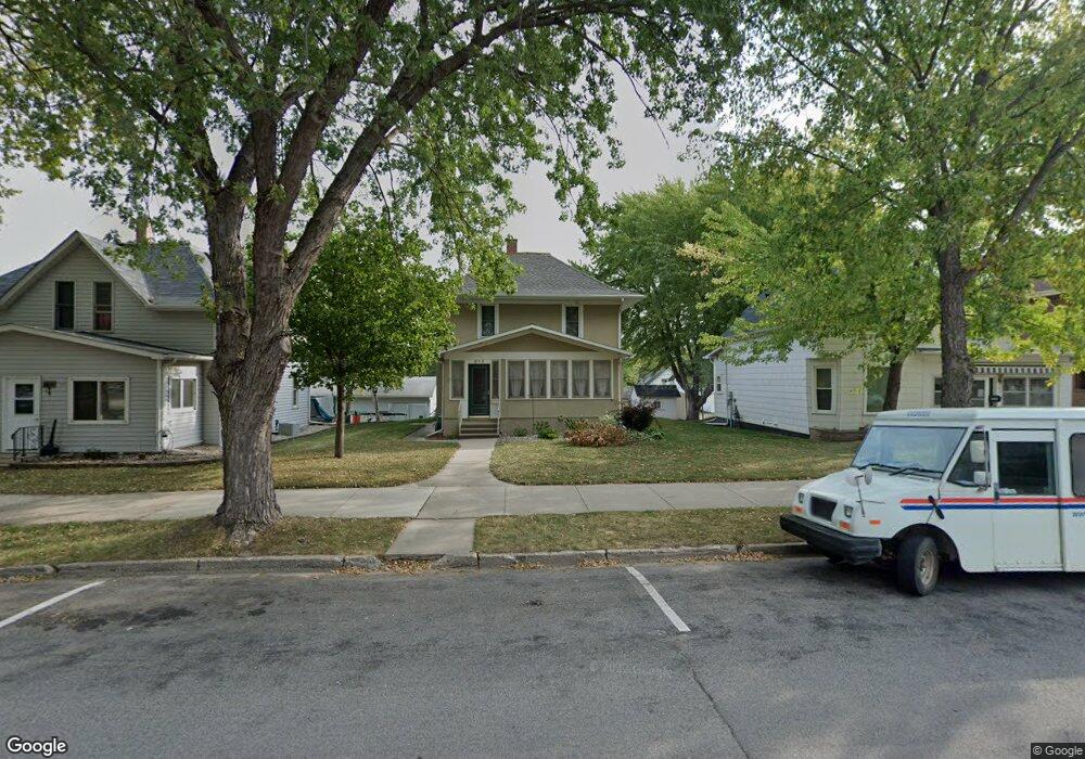 618 618 N State St, New Ulm, MN 56073 - photo 1