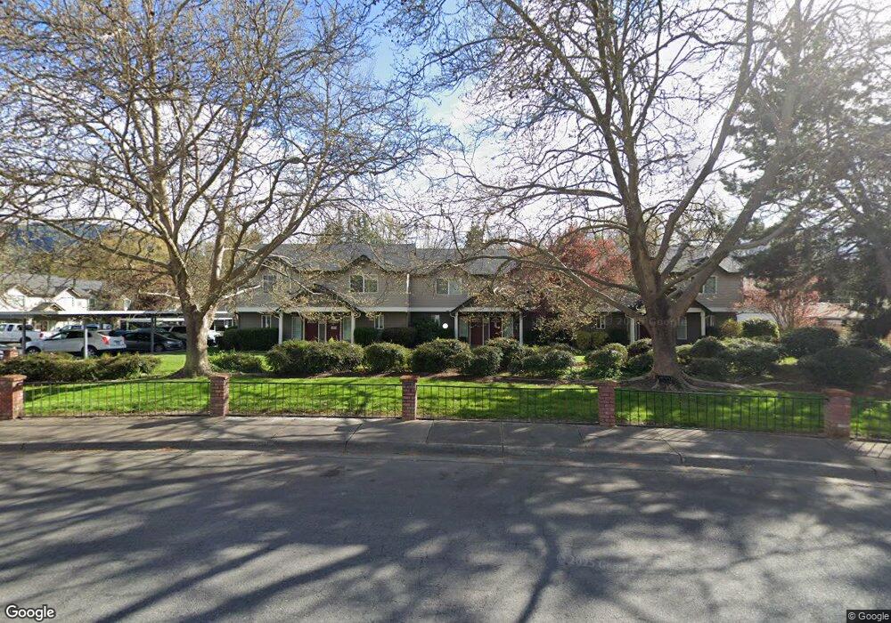 1000 SE Marjean Ln unit R-27, Grants Pass, OR 97526 - photo 1