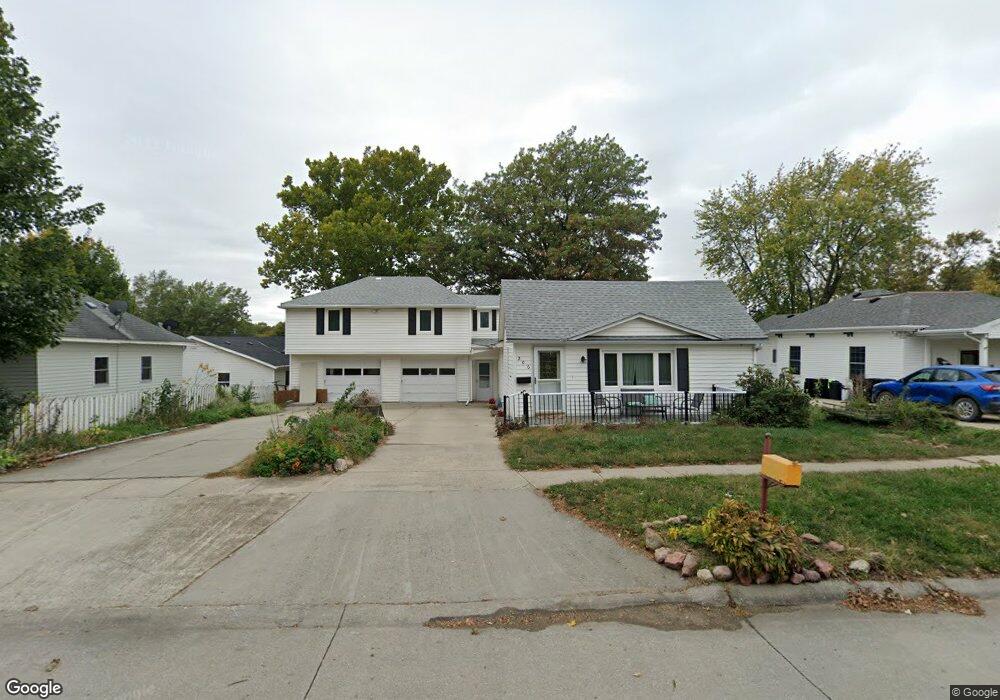 206 Evergreen St, Shenandoah, IA 51601 - photo 1