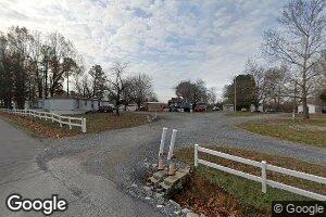 25 Rudd Ln, Calvert City, KY 42029