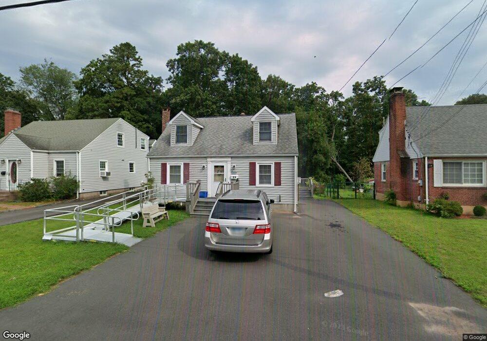 29 Northfield St, Manchester, CT 06042 - photo 1