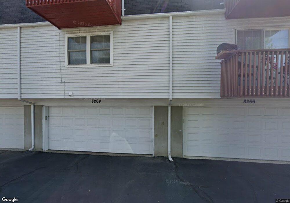 8264 Williamsburg Park Cir, Sandy, UT 84070 - photo 1