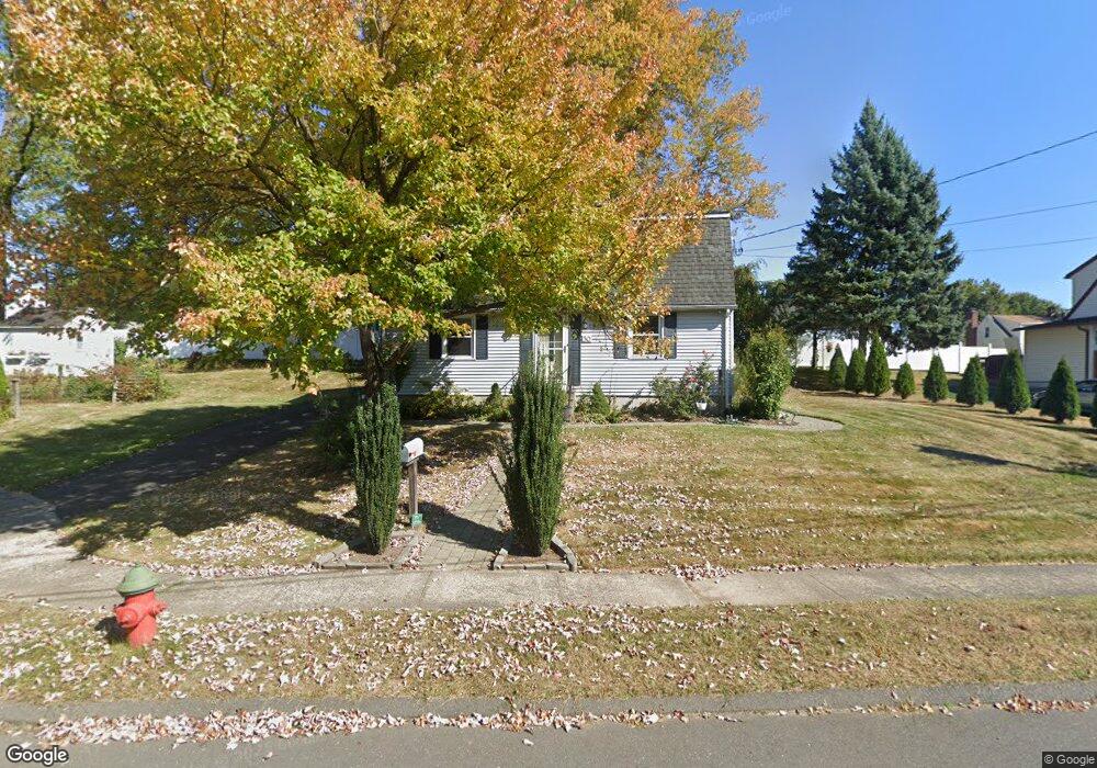 30 Cobble Hill Dr, Bristol, CT 06010 - photo 1