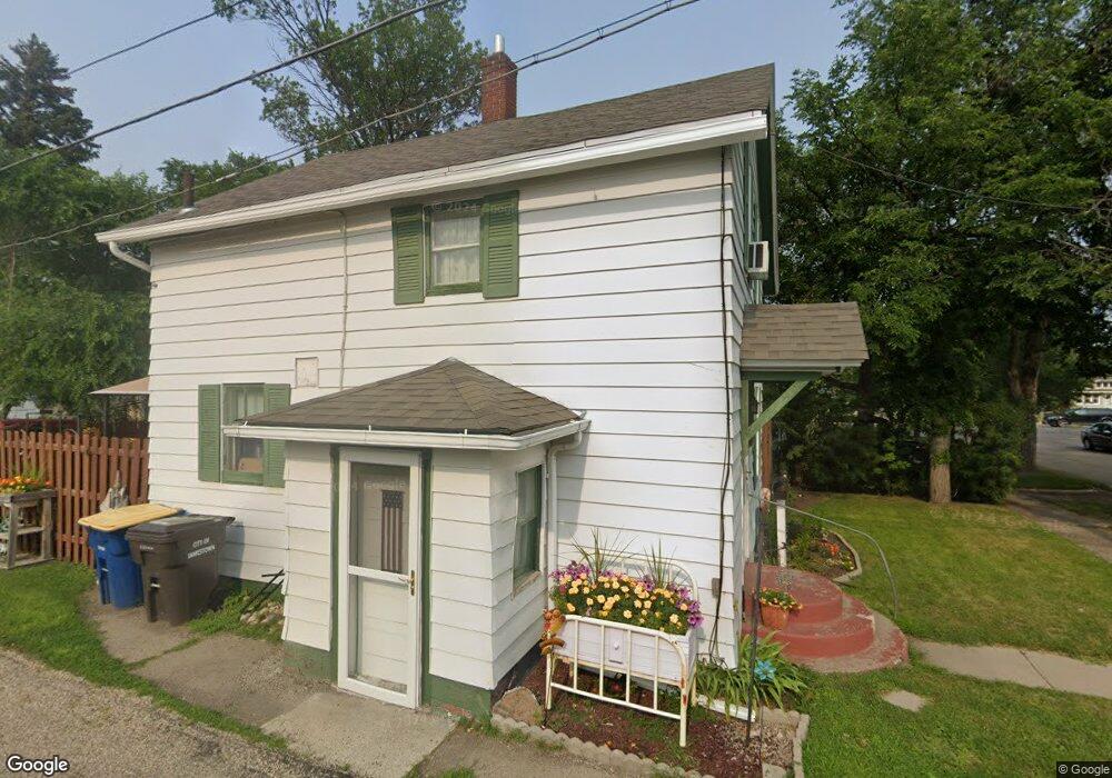 313 2nd St SE, Jamestown, ND 58401 - photo 1