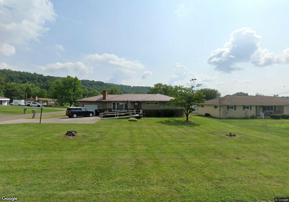 1335 Florence Dr, Wellsville, OH 43968 - photo 1