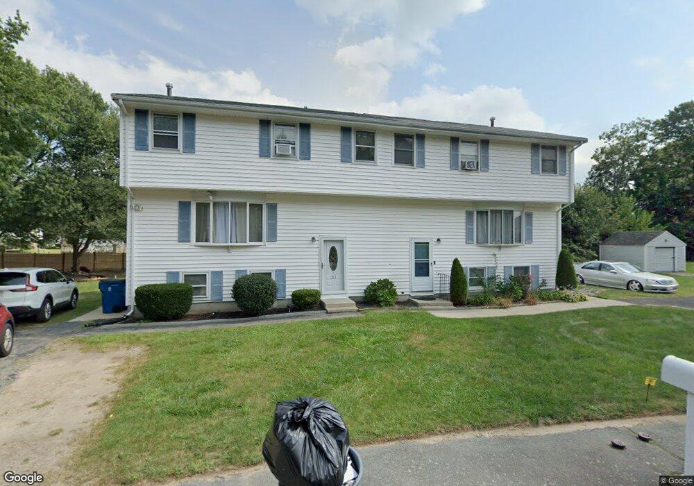 22 Lisa Rd, Randolph, MA 02368 - photo 1