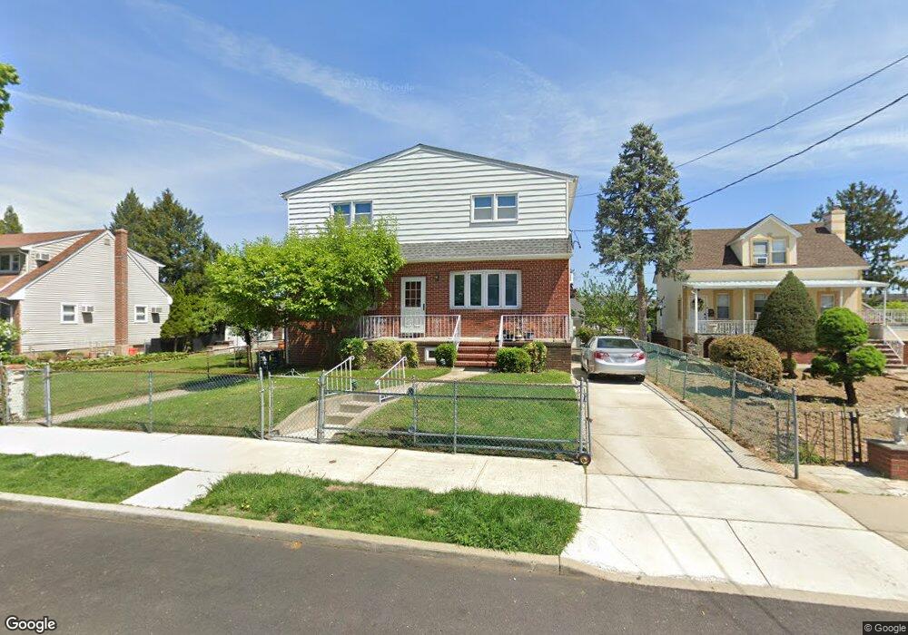 882 First Ave, Franklin Square, NY 11010 - photo 1