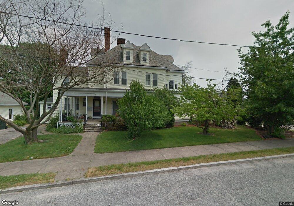 95 Roanoke St unit 2, Providence, RI 02908 - photo 1