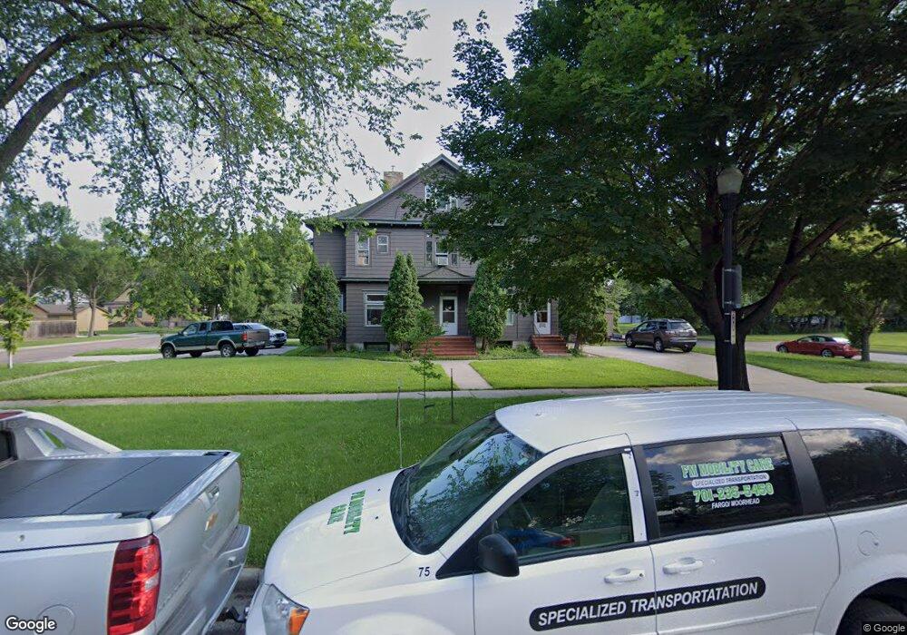 1204 3rd Ave S, Fargo, ND 58103 - photo 1