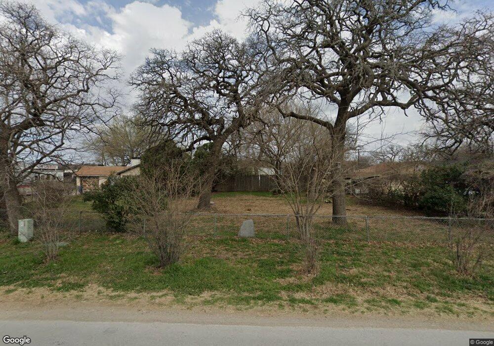 1132 Kerry Ln, Azle, TX 76020 - photo 1