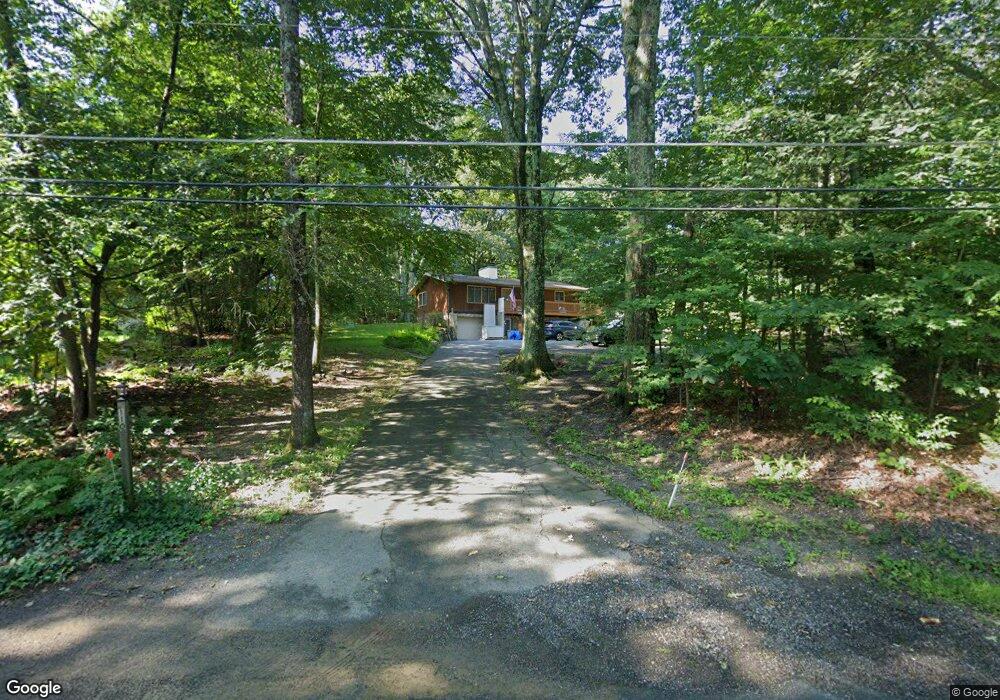 110 Hartness Rd, Sutton, MA 01590 - photo 1