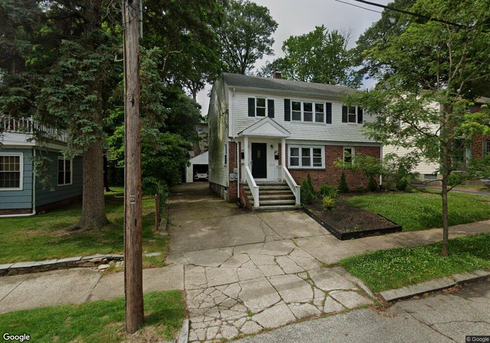 209 6th St unit 2, Providence, RI 02906 - photo 1