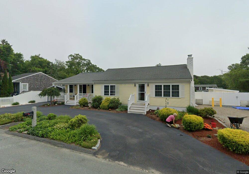 38 Lafayette Ave, Bourne, MA 2532 - photo 1