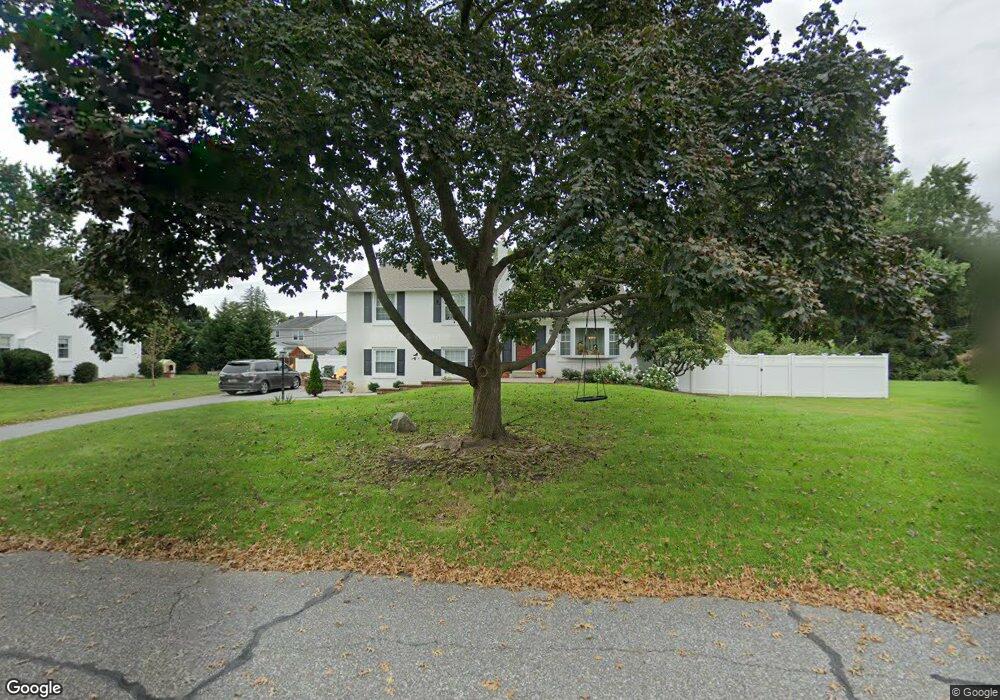 104 Lombardy Dr, Wallingford, PA 19086 - photo 1