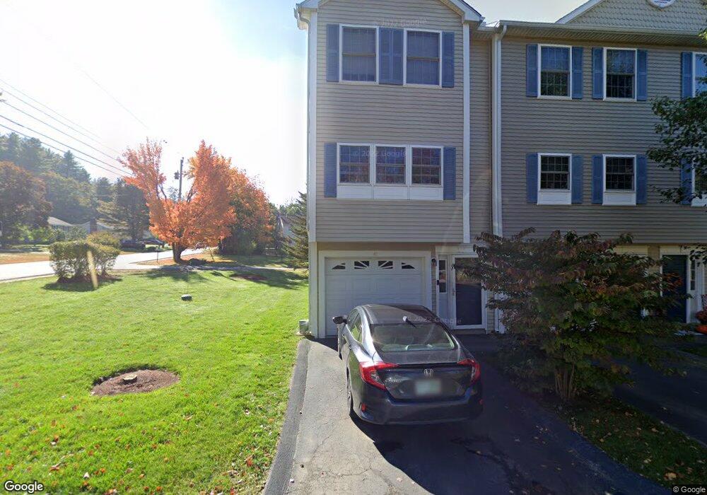 1029 S Mammoth Rd unit 15, Manchester, NH 03109 - photo 1