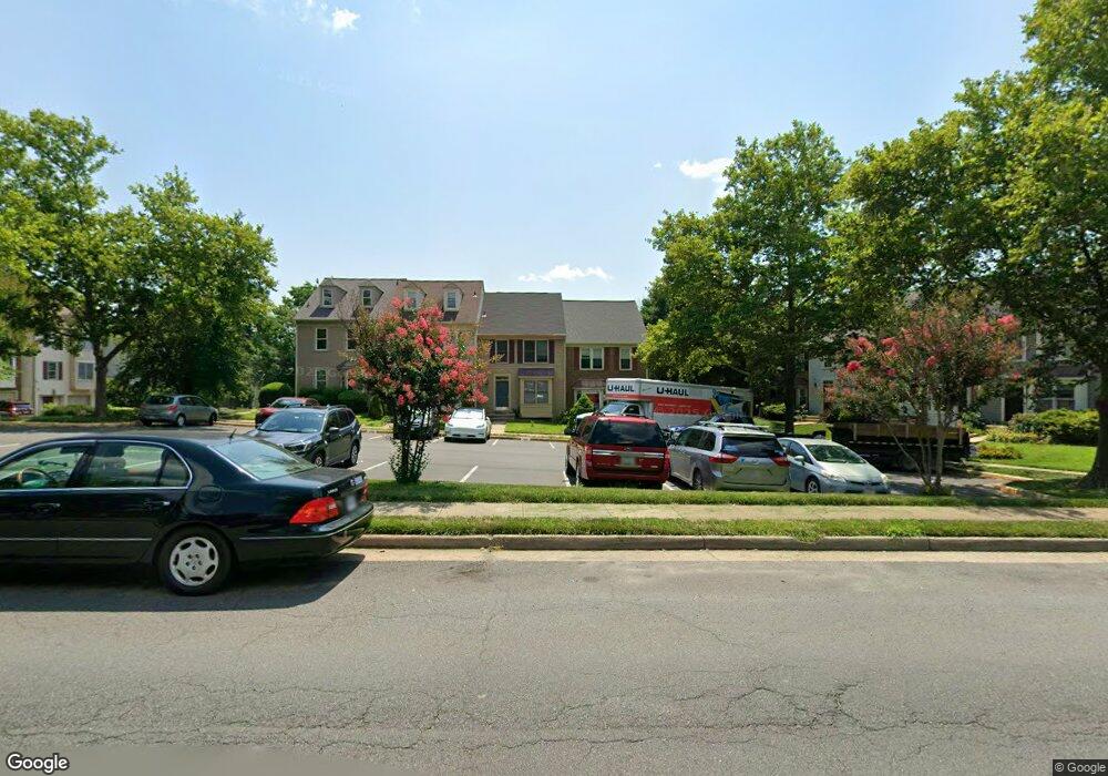 6305 Trevilian Place, Centreville, VA 20121 - photo 1