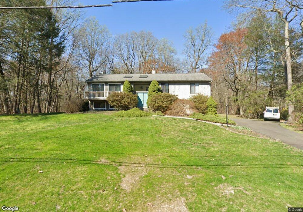 473 Fairway Rd, Orange, CT 06477 - photo 1