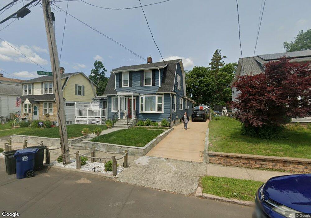 37 Blohm St, West Haven, CT 06516 - photo 1