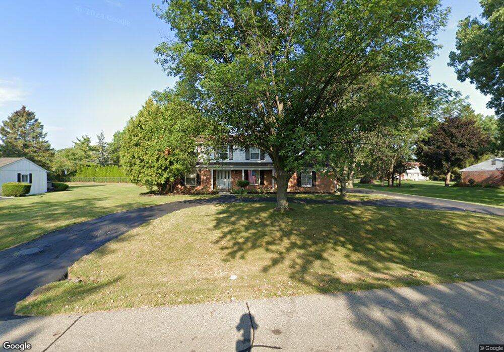 6258 Buxton Dr, West Bloomfield, MI 48322 - photo 1