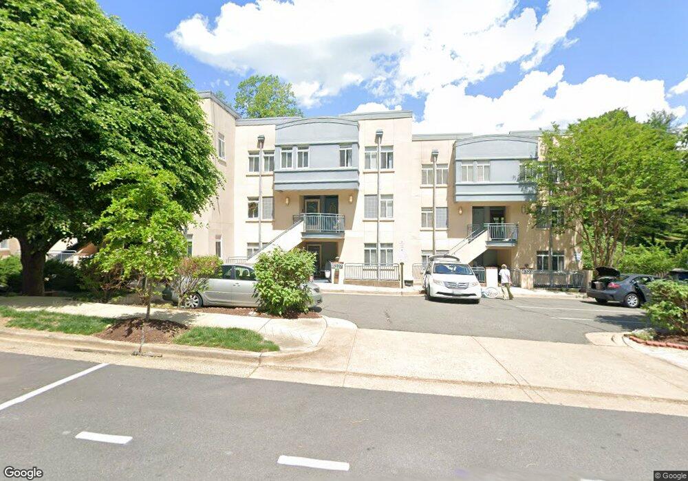 6327 Stevenson Ave unit D, Alexandria, VA 22304 - photo 1