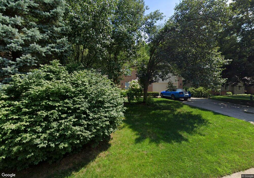 1595 Cardinal Ridge, West Bloomfield, MI 48324 - photo 1