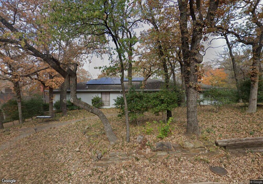 913 Chasewood Ln, Denton, TX 76205 - photo 1