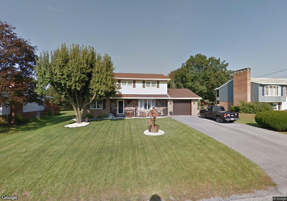 143 Milhouse Ave, Chambersburg, PA 17202 - photo 1