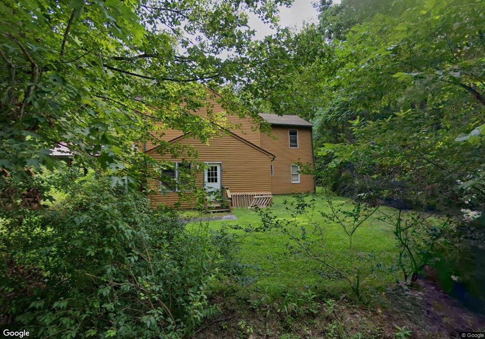 130 Turkey Hill Rd, Florence, MA 01062 - photo 1