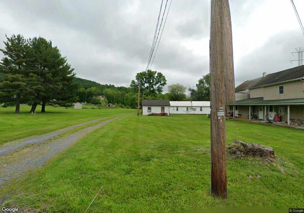 7901 Corning Rd, Zionsville, PA 18092 - photo 1