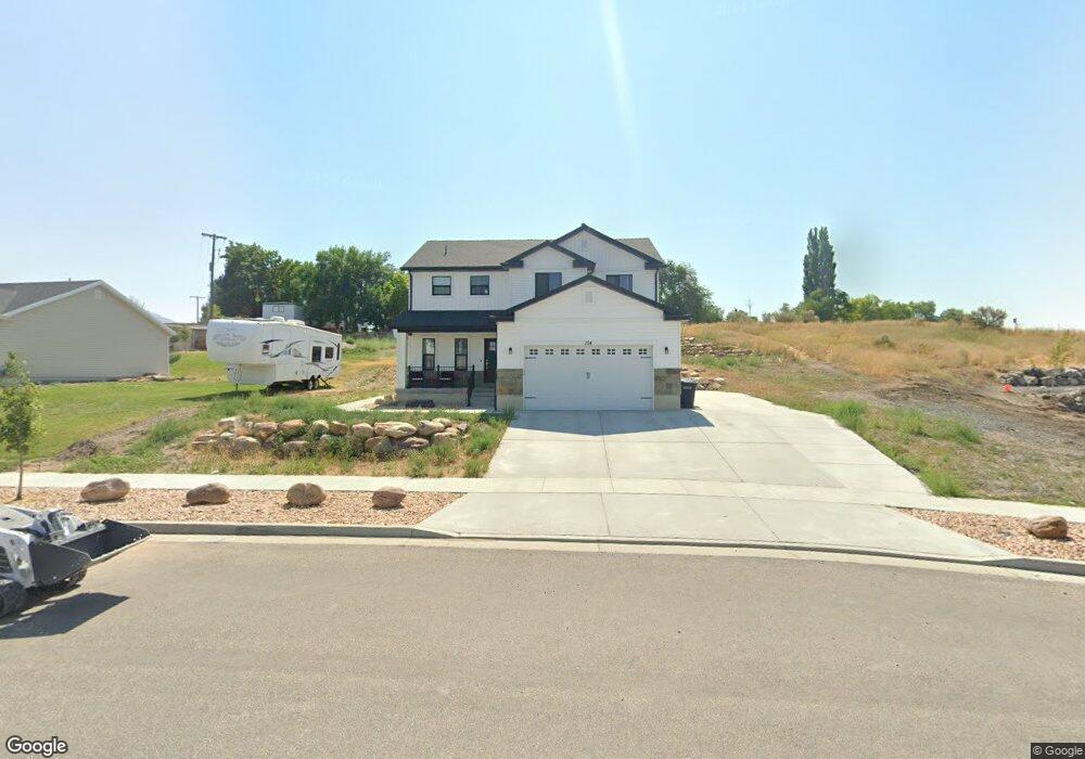 104 S Southcache Loop, Hyrum, UT 84319 - photo 1