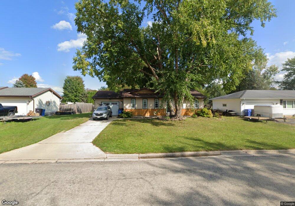 205 N Kerch St, Brooklyn, WI 53521 - photo 1