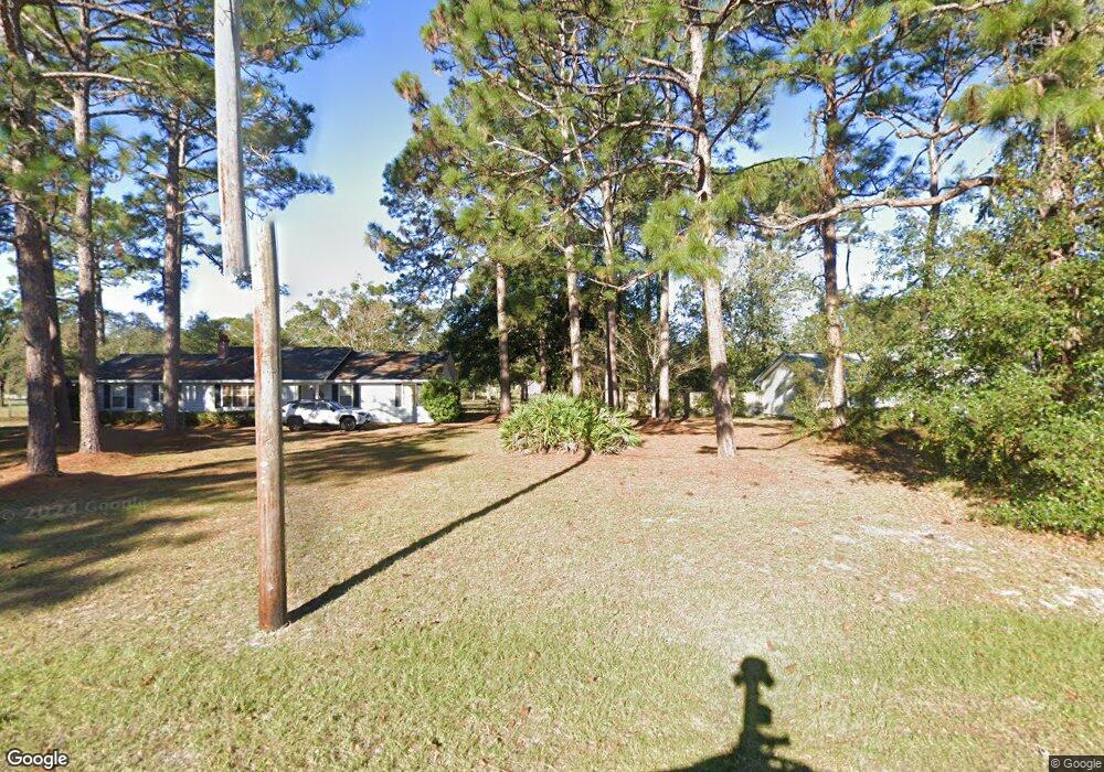 1222 Meadow Ln SE, Darien, GA 31305 - photo 1