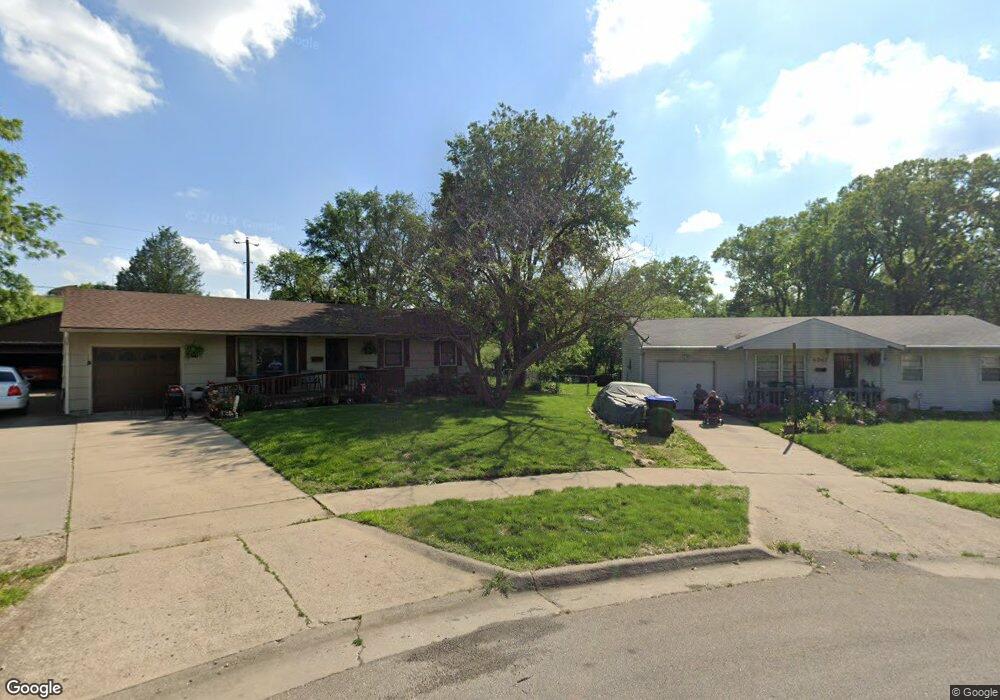 4067 SE Truman Ave, Topeka, KS 66609 - photo 1