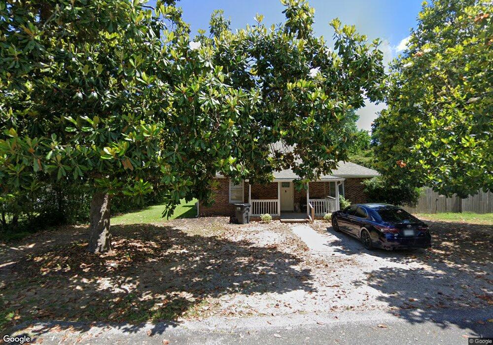 1107 Wateree Ave, Camden, SC 29020 - photo 1