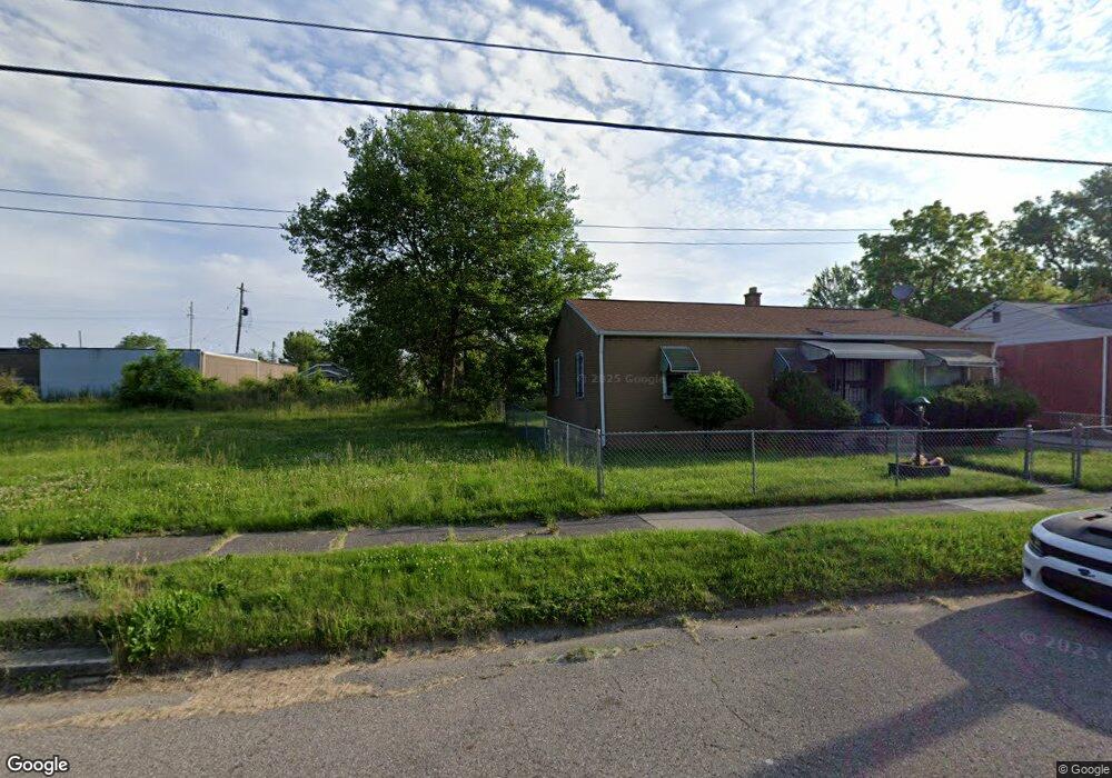 717 E Holbrook Ave, Flint, MI 48505 - photo 1